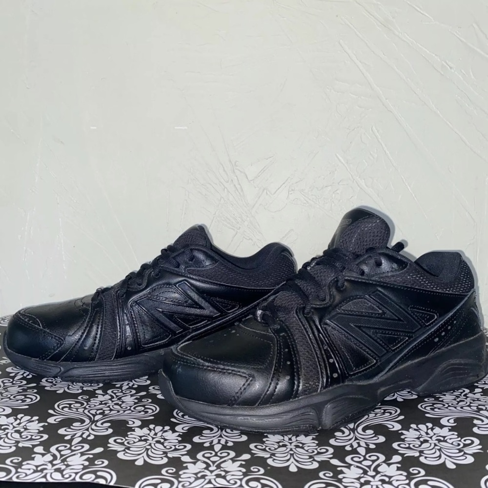 SOLD!!!  New Balance Sneakers - Picture 3 of 7